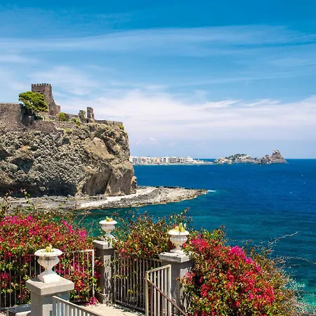 Sicily Garden House Holiday home Aci Castello
