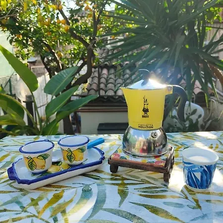 Holiday home Sicily Garden House