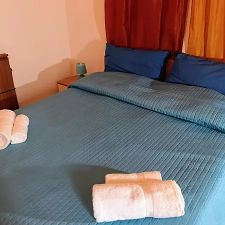 Spacious Entire - Sicilian Design - By Sea With Garden & Parking Aci Castello